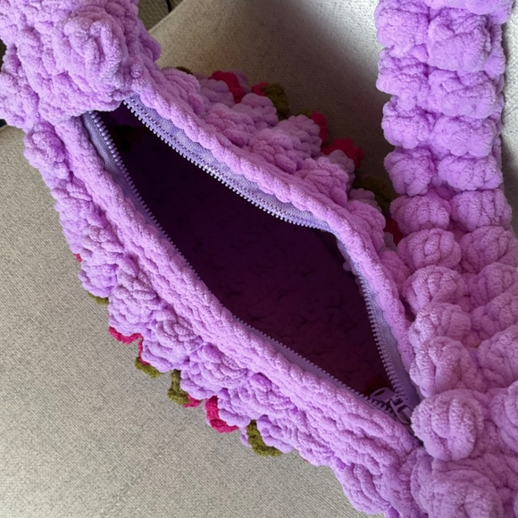 Handmade cloud bag - Picture 3 of 3